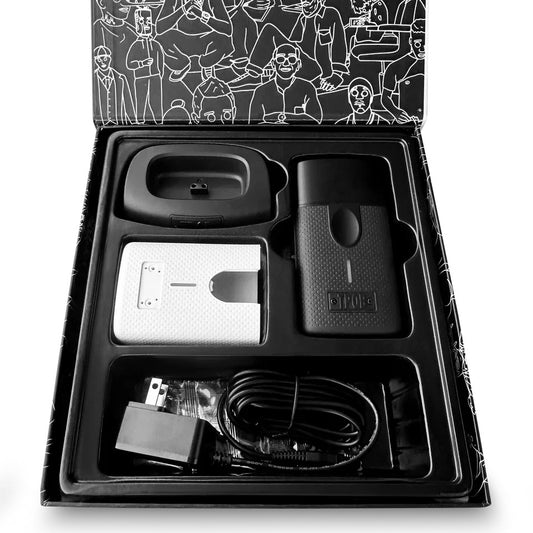 TPOB Play Shaver Black Edition cordless foil shaver barber tool