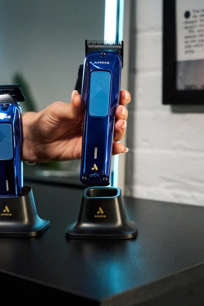 Andis Phenom Navy Clipper #564957 – AMP'D Blade, 7,000 SPM
