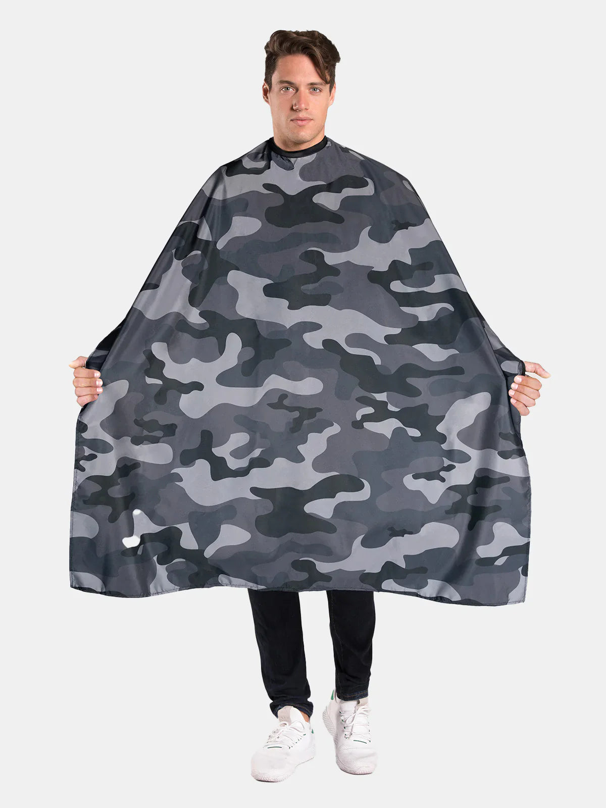 Betty Dain Undercover barber cape 964 water resistant