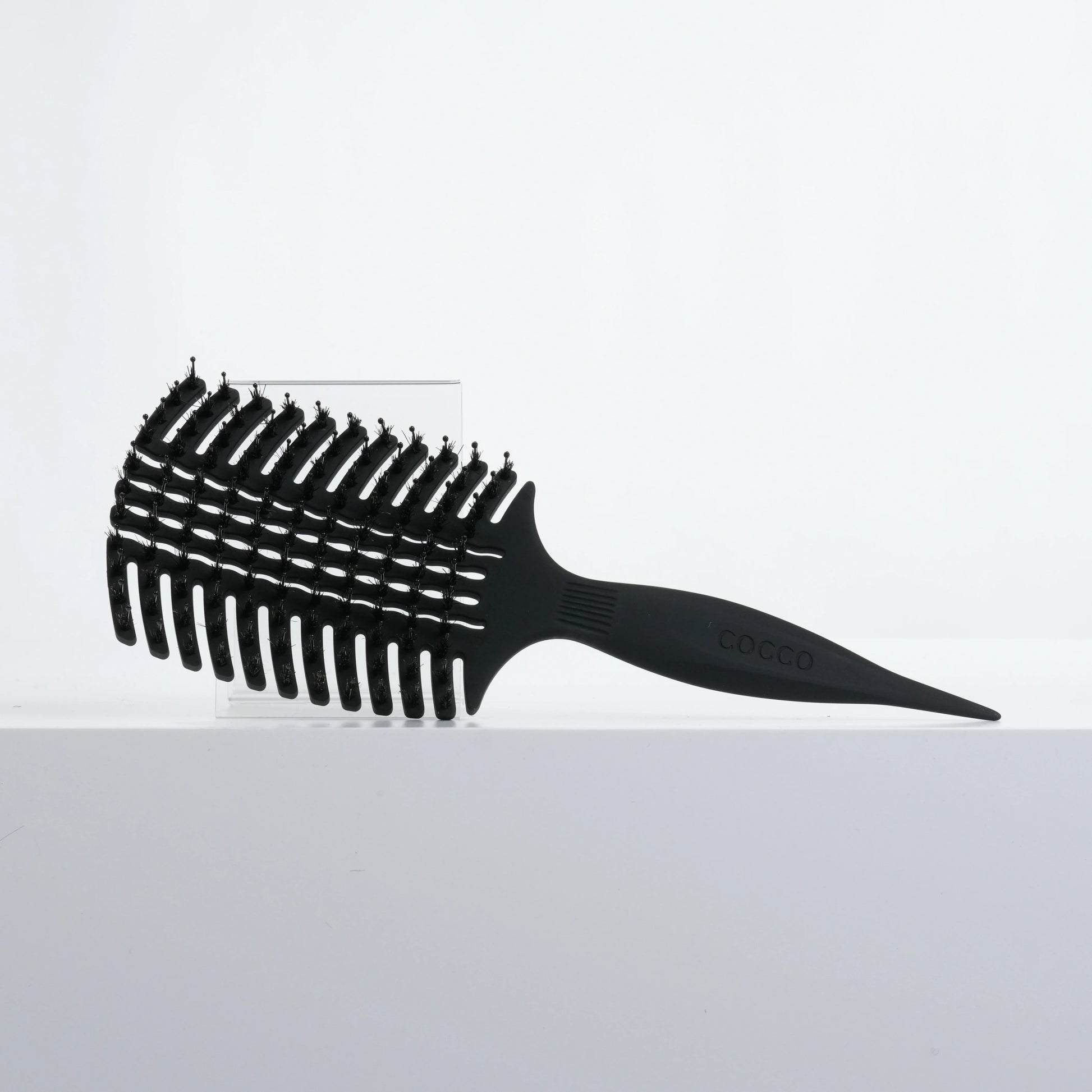 Cocco Aura Vent Boar Brush Black Boar Bristles