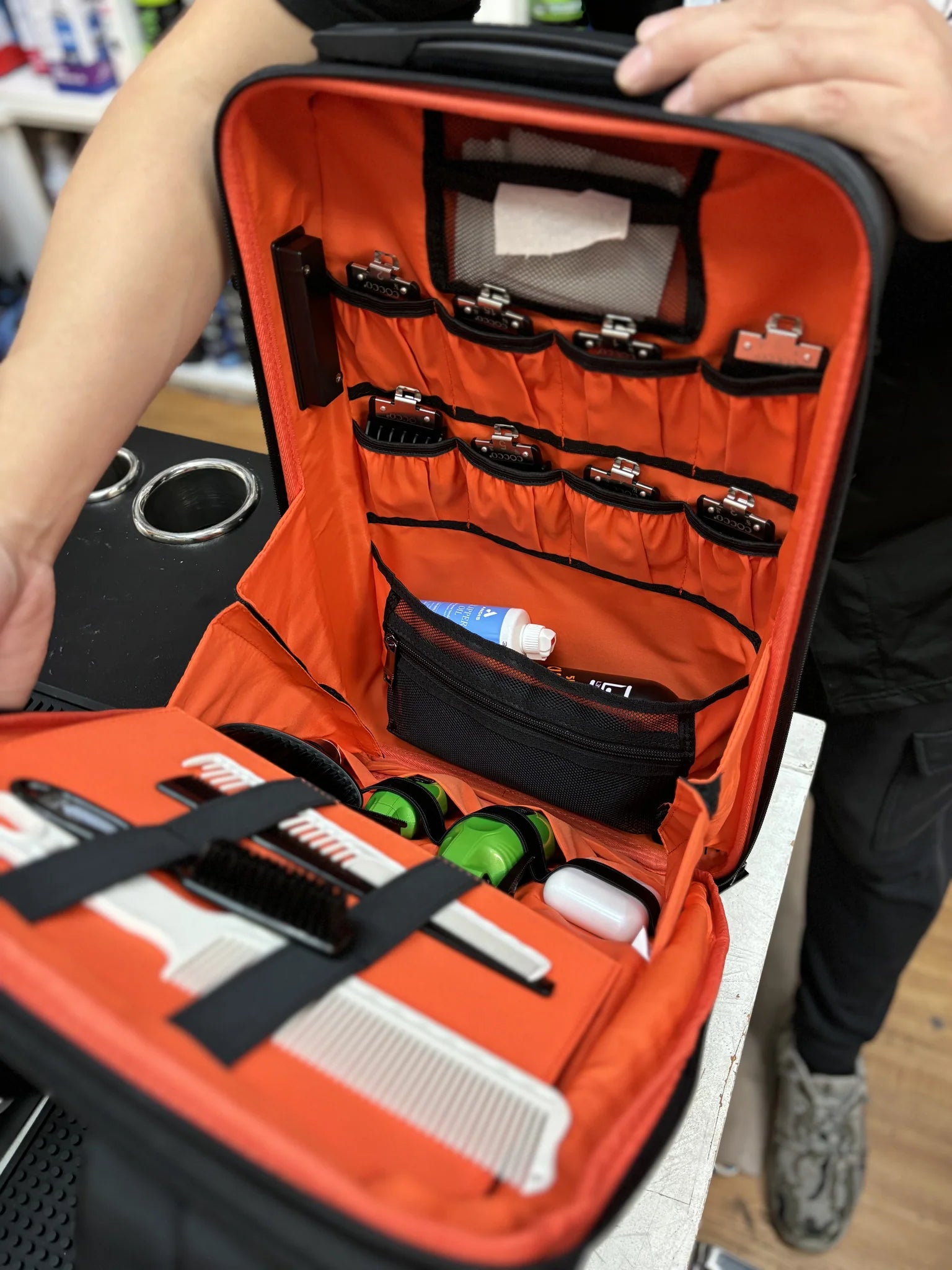 Cocco Barber Mobile Workstation – Urban Barber Backpack