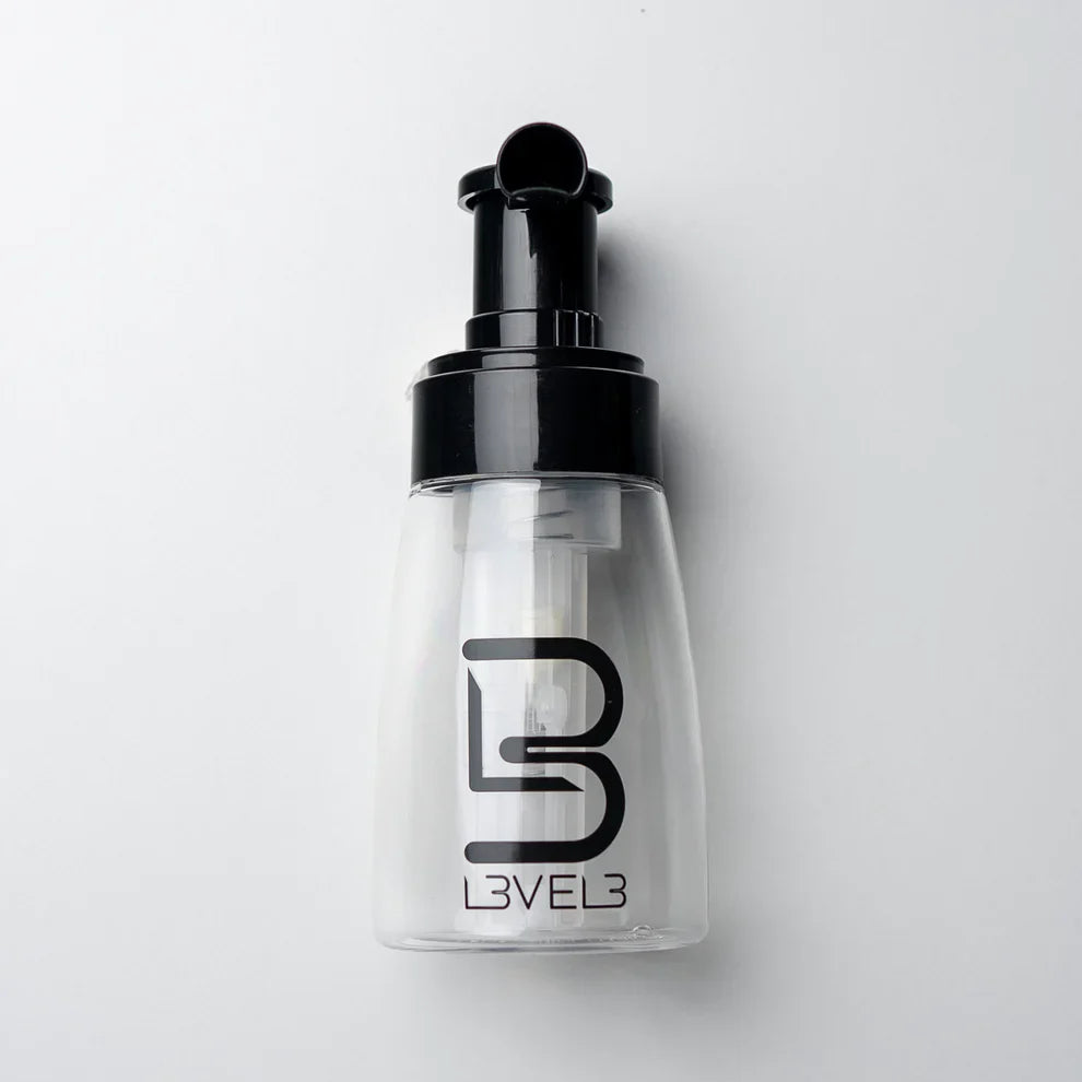 L3VEL3 powder spray bottle barber tool