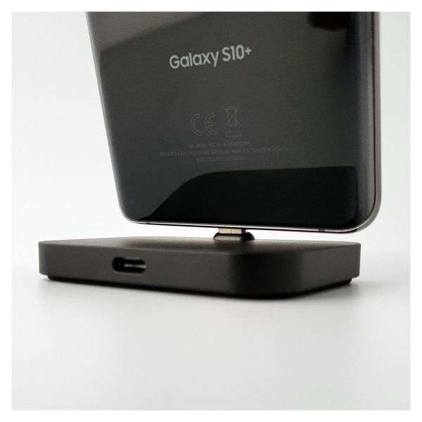 StyleCraft USB-C charging dock matte black barber tool charger