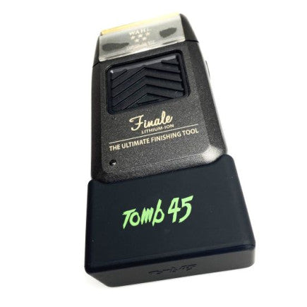 Tomb45 PowerClip wireless charging adapter for Wahl Finale Shaver