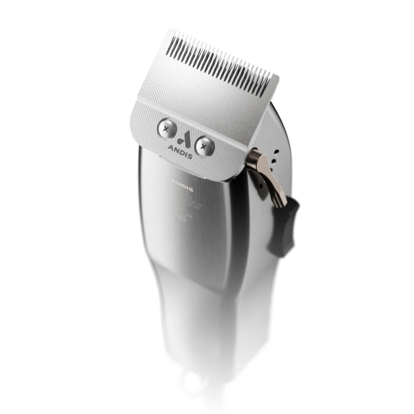 Andis Fade Master 01820 close-up of adjustable carbon-steel fade blade