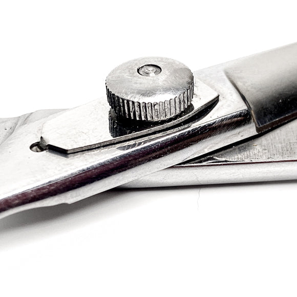 Diamond Cuts 8.5-inch professional curved shears alternate view