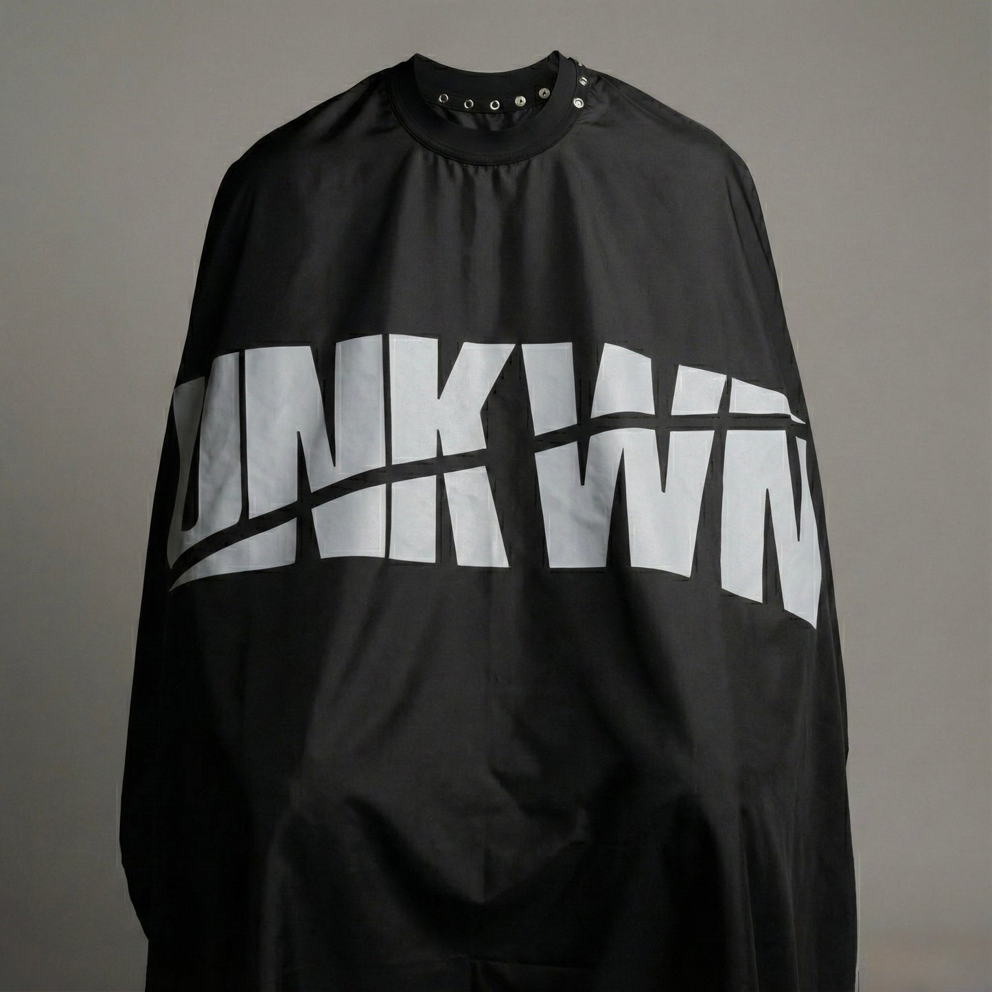 UNKWN Professional Barber Cape – Lightweight Hair Cutting Cape