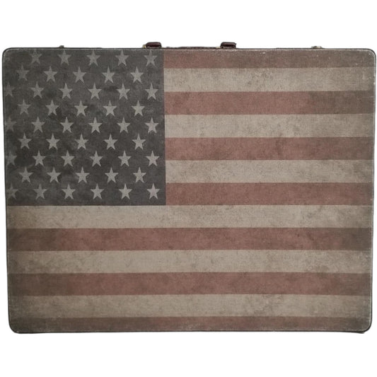 Vincent VT10150 American flag barber case closed front view