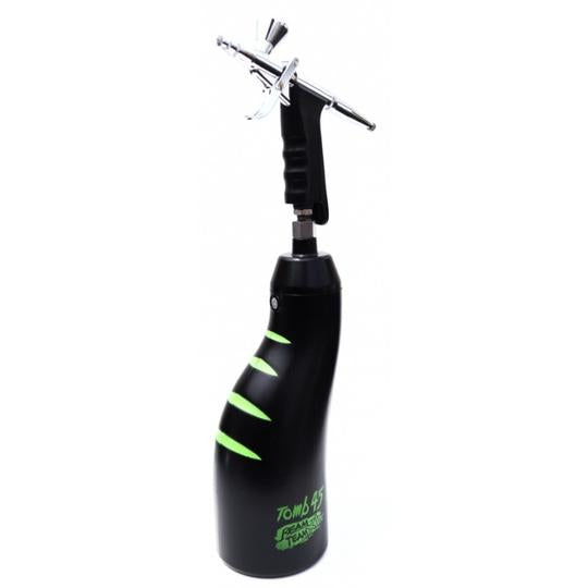 Tomb45 BeamTeam XL cordless airbrush compressor with trigger airbrush full product view